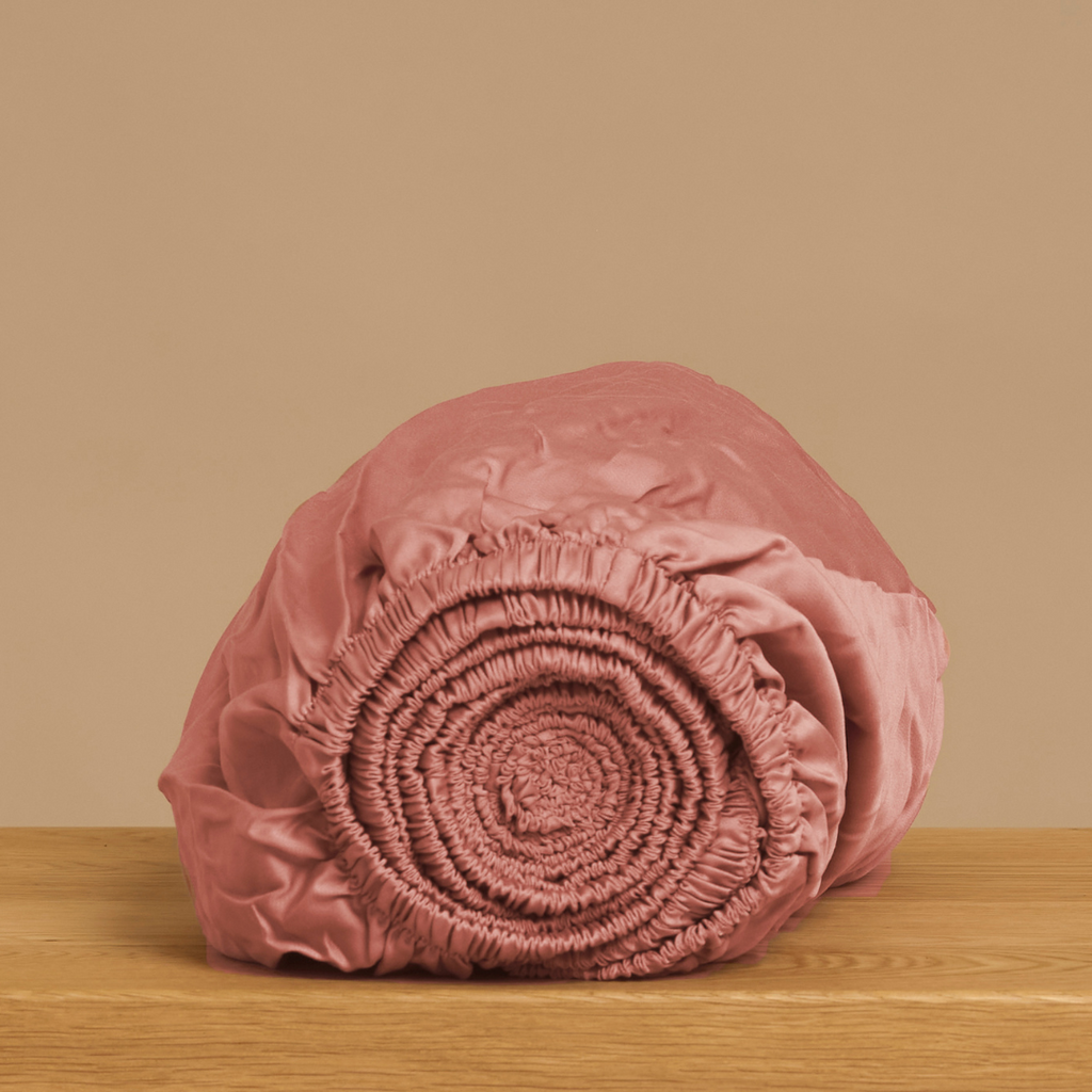 TENCEL™ – Satin-Spannbetttuch Terra Pink
