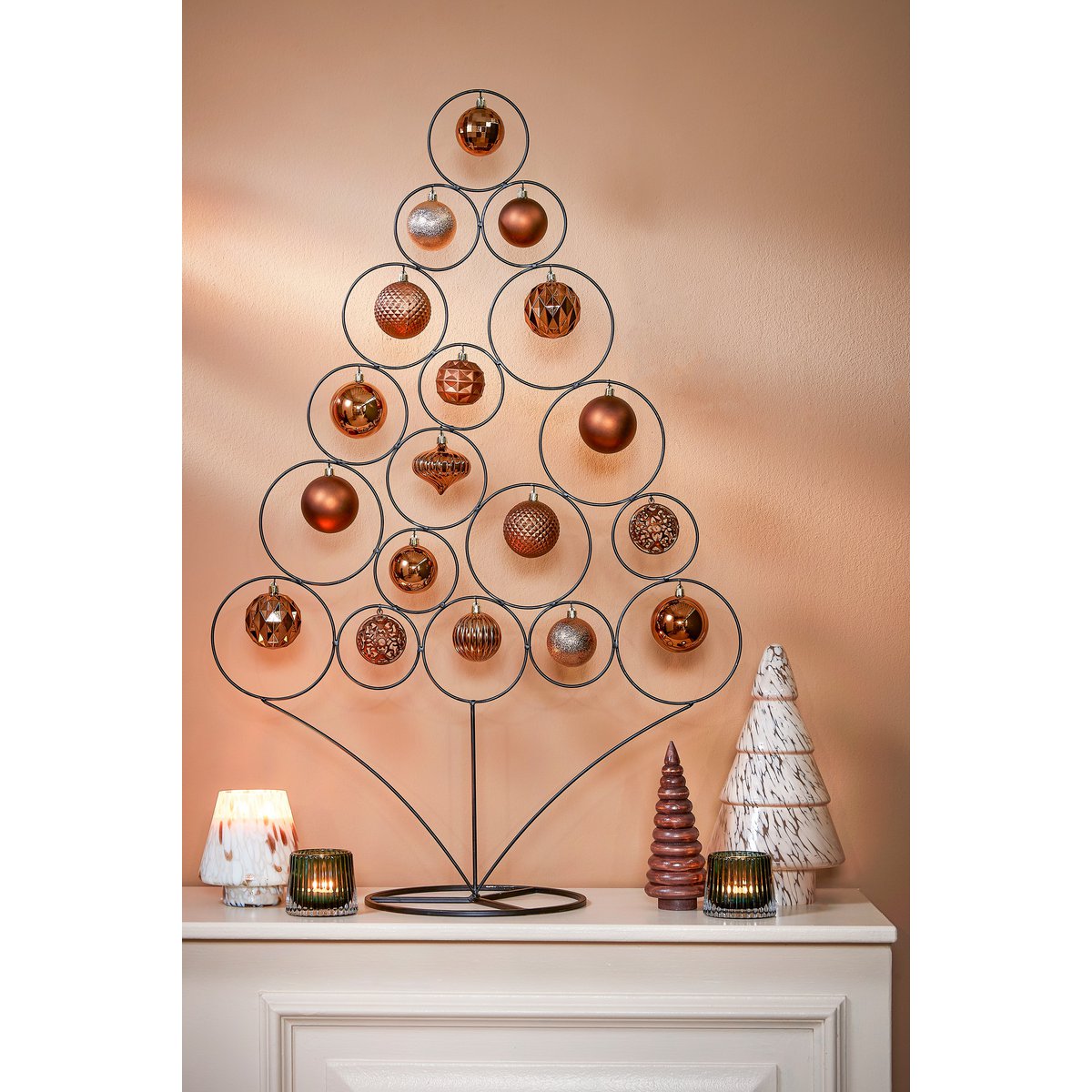 Weihnachtskugel-Set – 60 Stück – Ø7 cm – unzerbrechlich – braun