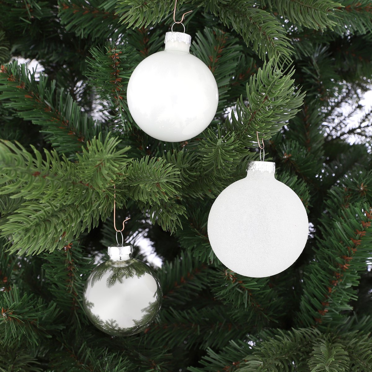 Weihnachtskugel-Set – 26 Stück – Ø7 cm – Glas – Weiß